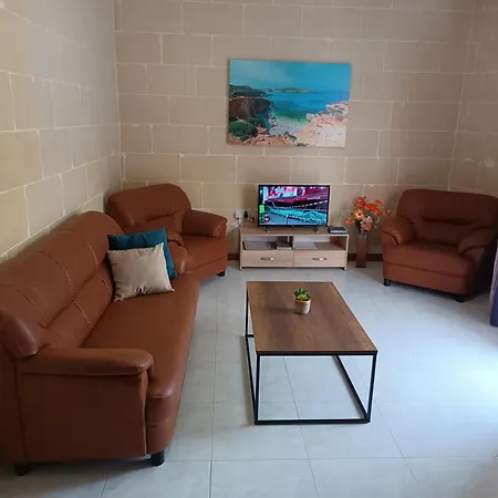 דירה Hideaway Flats *