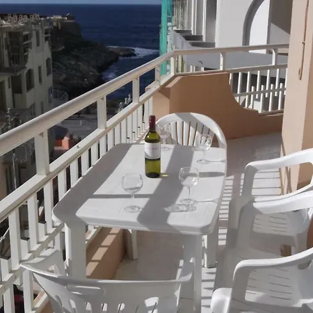 Hideaway Flats דירה *