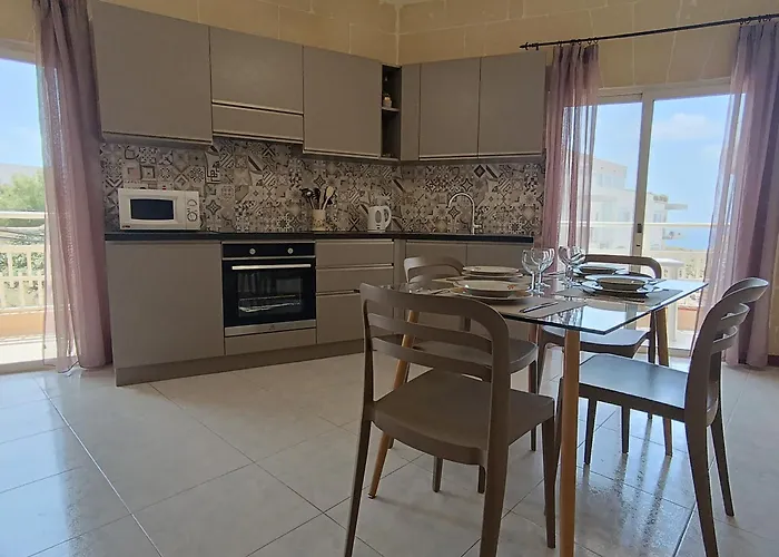 Hideaway Flats Apartment Xlendi