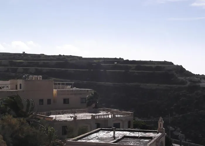 Hideaway Flats Apartment *